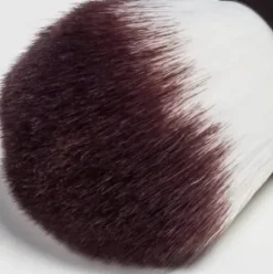 Make-up*dobi Professional Kabuki Pinsel